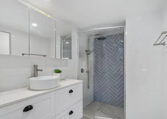 Appartement à 2 Chambres à Coucher